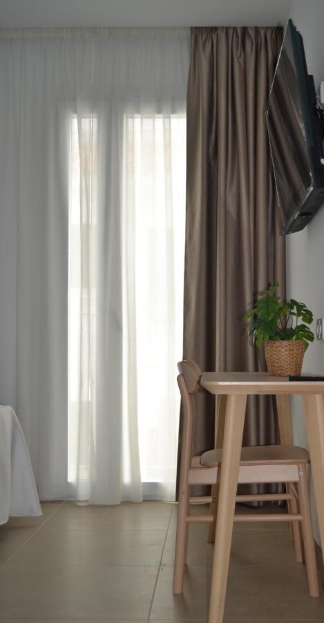Hotel Oasis Centro Conil De La Frontera Εξωτερικό φωτογραφία